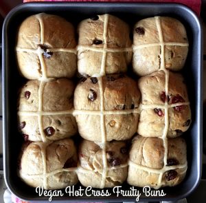 Vegan, Wholemeal Hot Cross buns